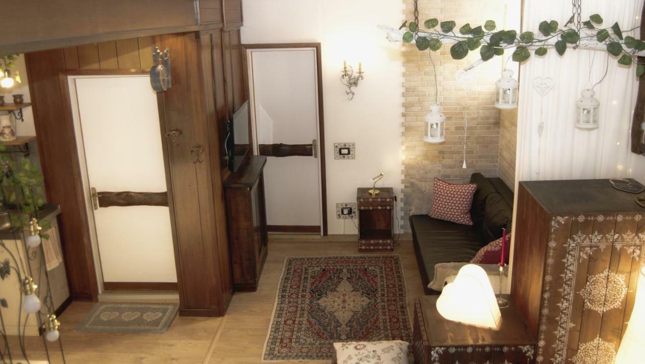 Villa Luna Lombarda Salò Esterno foto